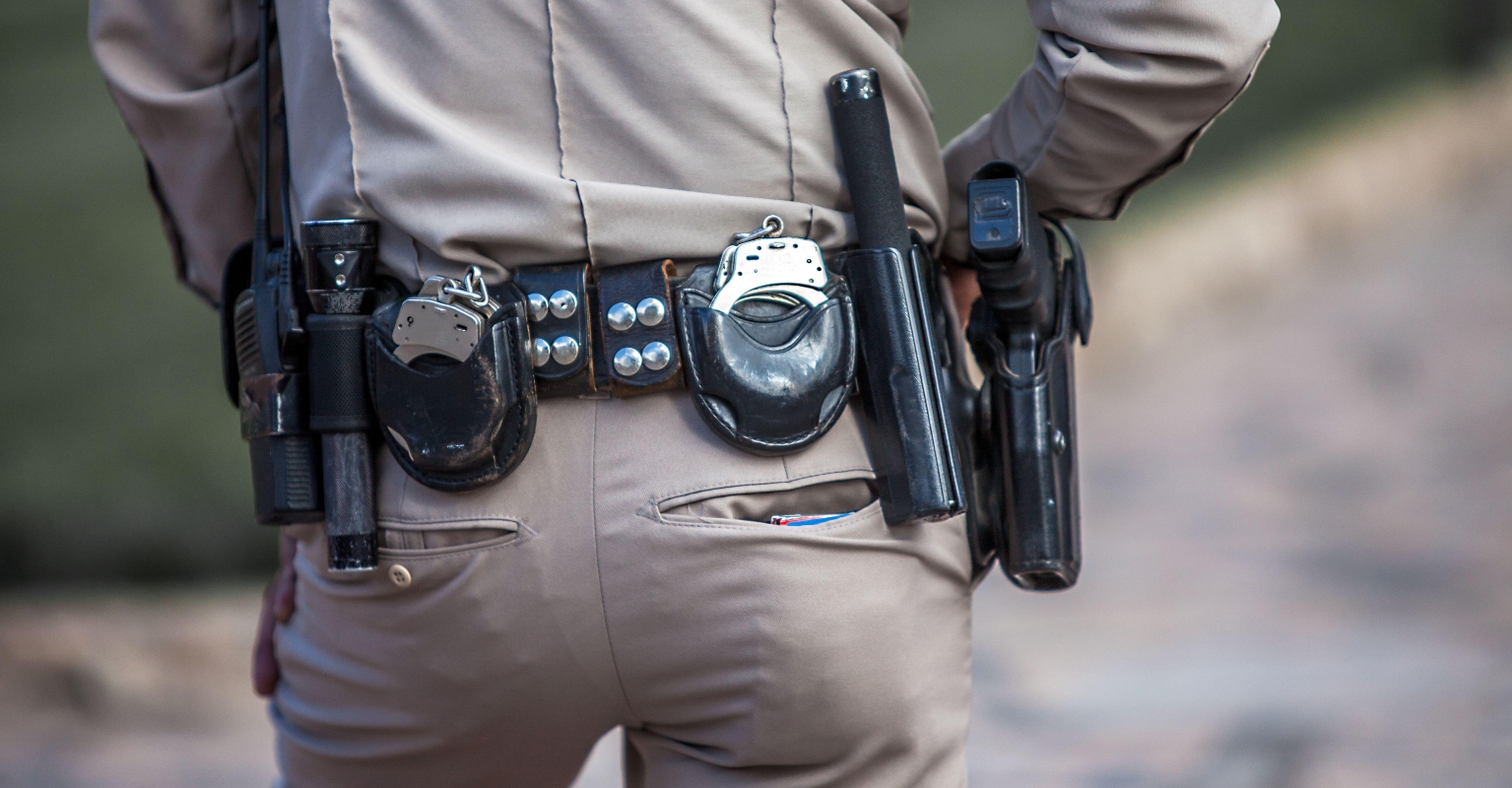 Man who allegedly tried to enter Alabama elementary school shot dead by police