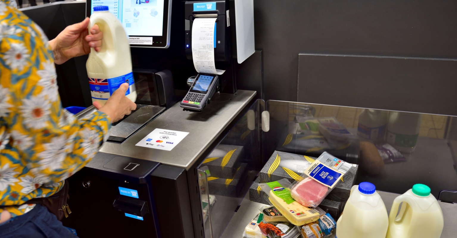 Lawyer explains why you should start avoiding self-checkouts in grocery stores