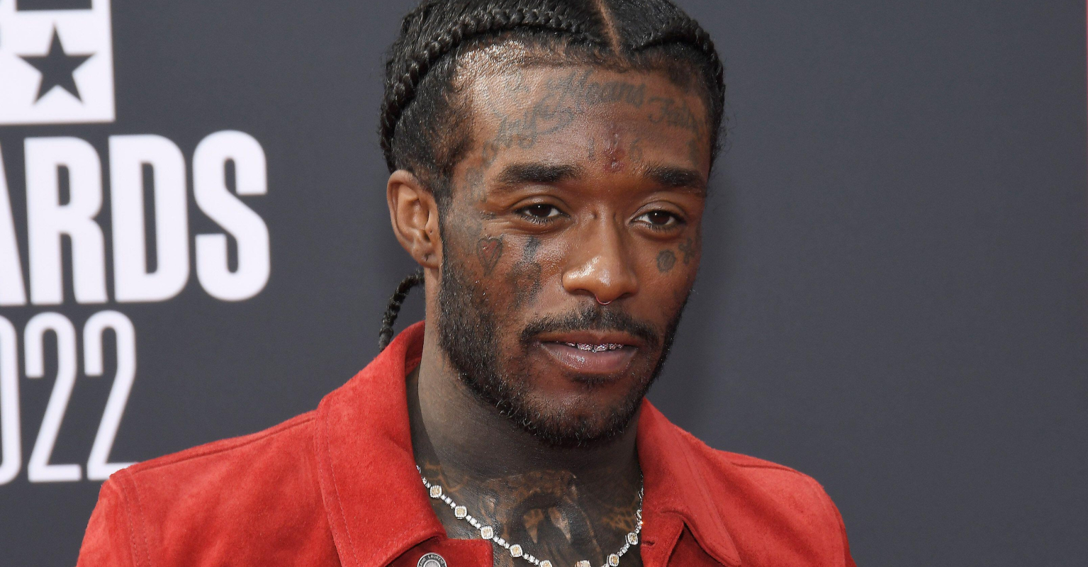 Rapper Lil Uzi Vert updates pronouns to they/them