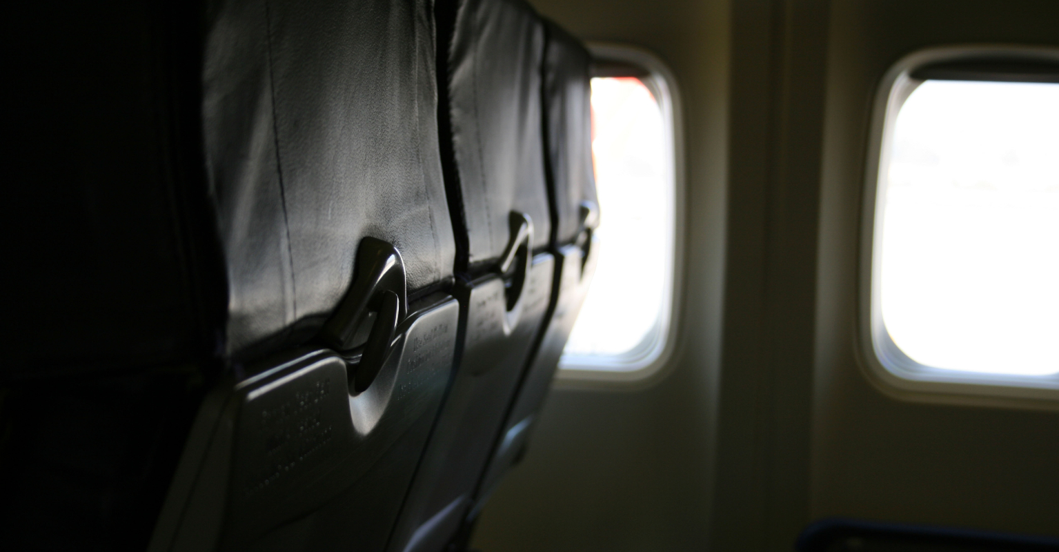 'One of a kind' mom dies during flight in front of husband and children