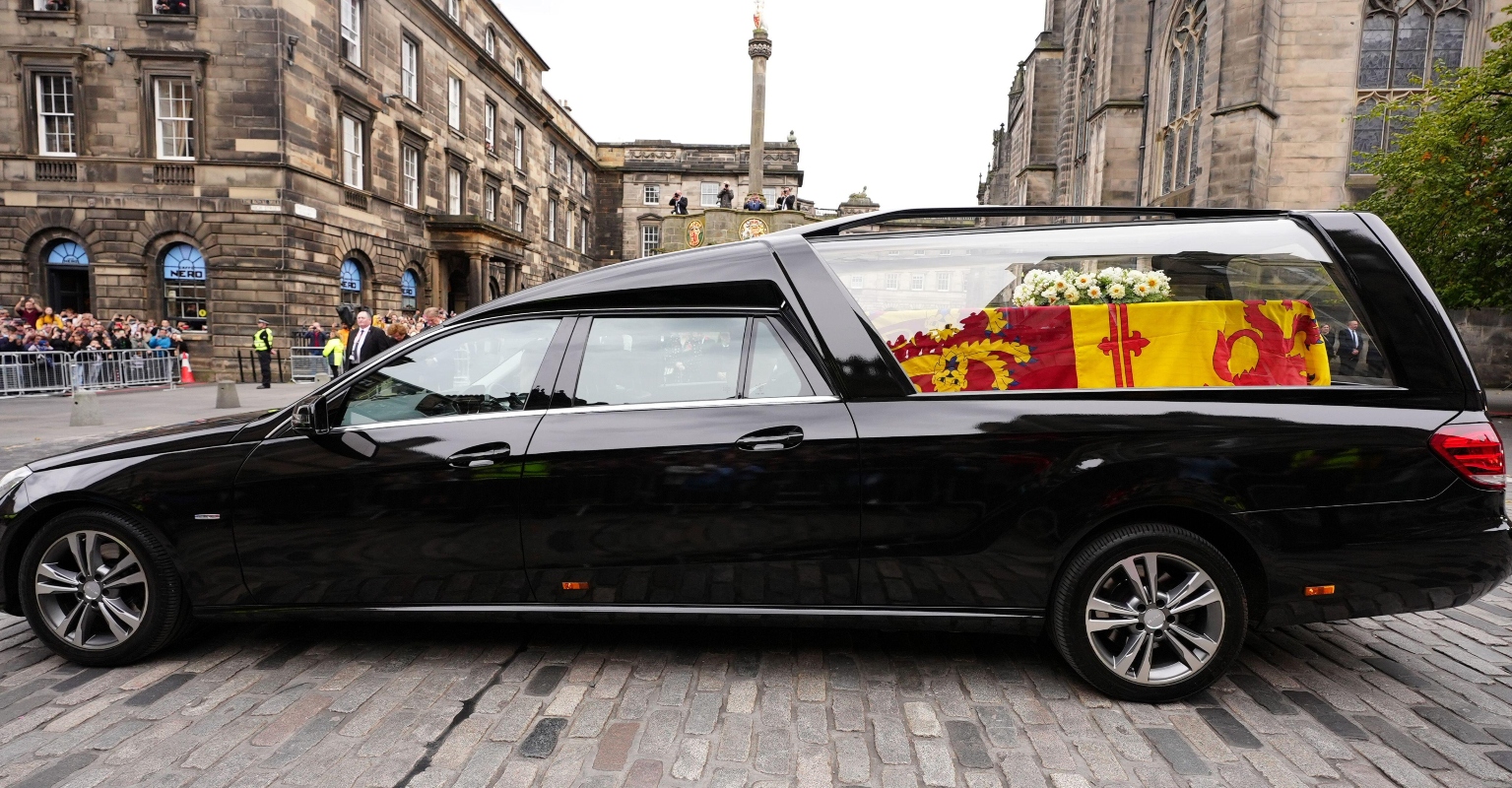 Viewers baffled as Queen's hearse window sticker disappears during 6-hour journey