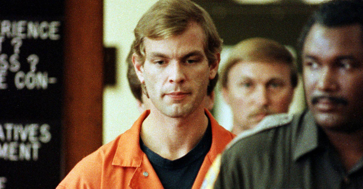 Man who slashed Jeffrey Dahmer's throat in prison explains why he did it