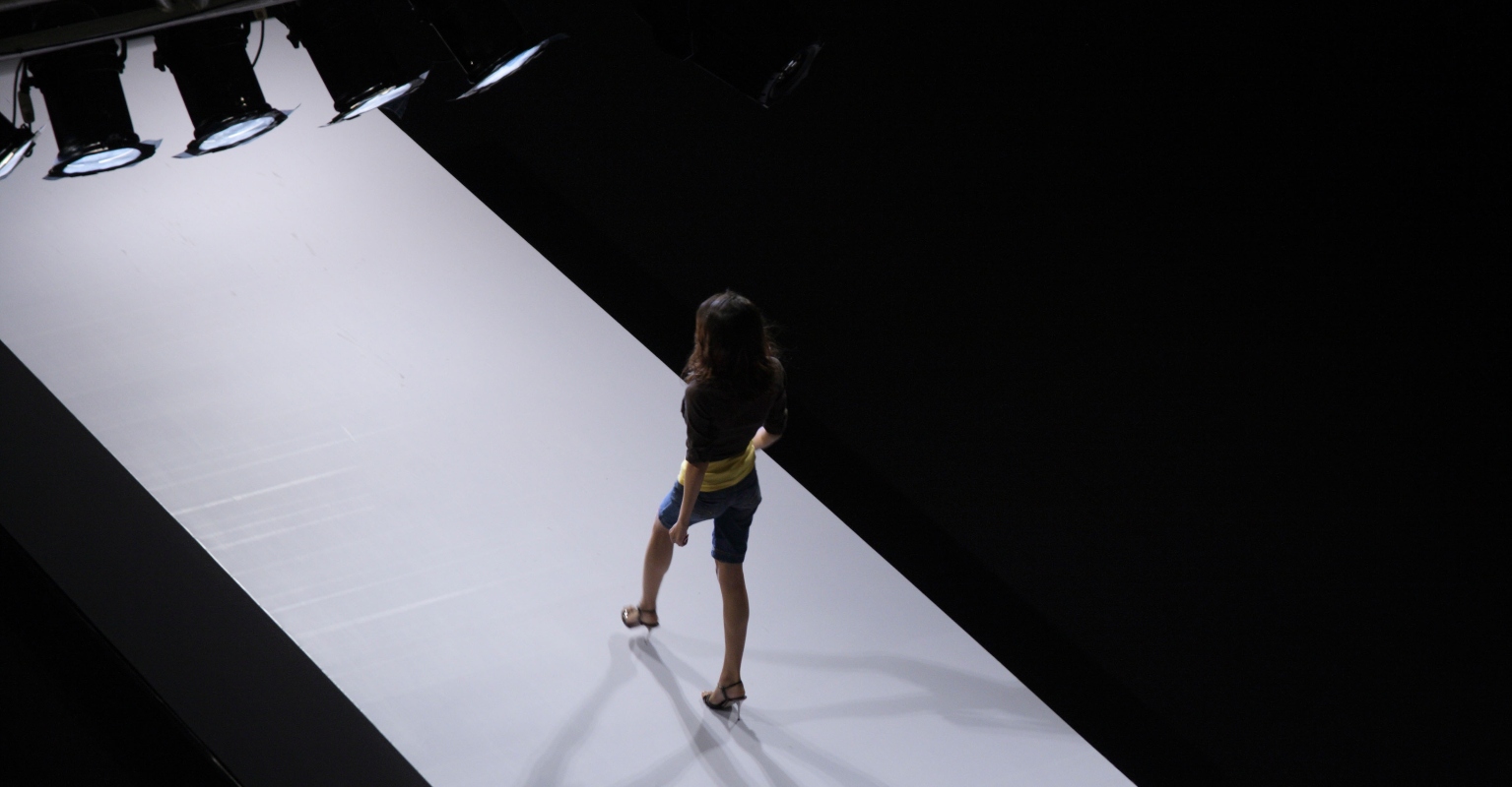 Models seen wearing 'condom gloves' at Paris Fashion Week