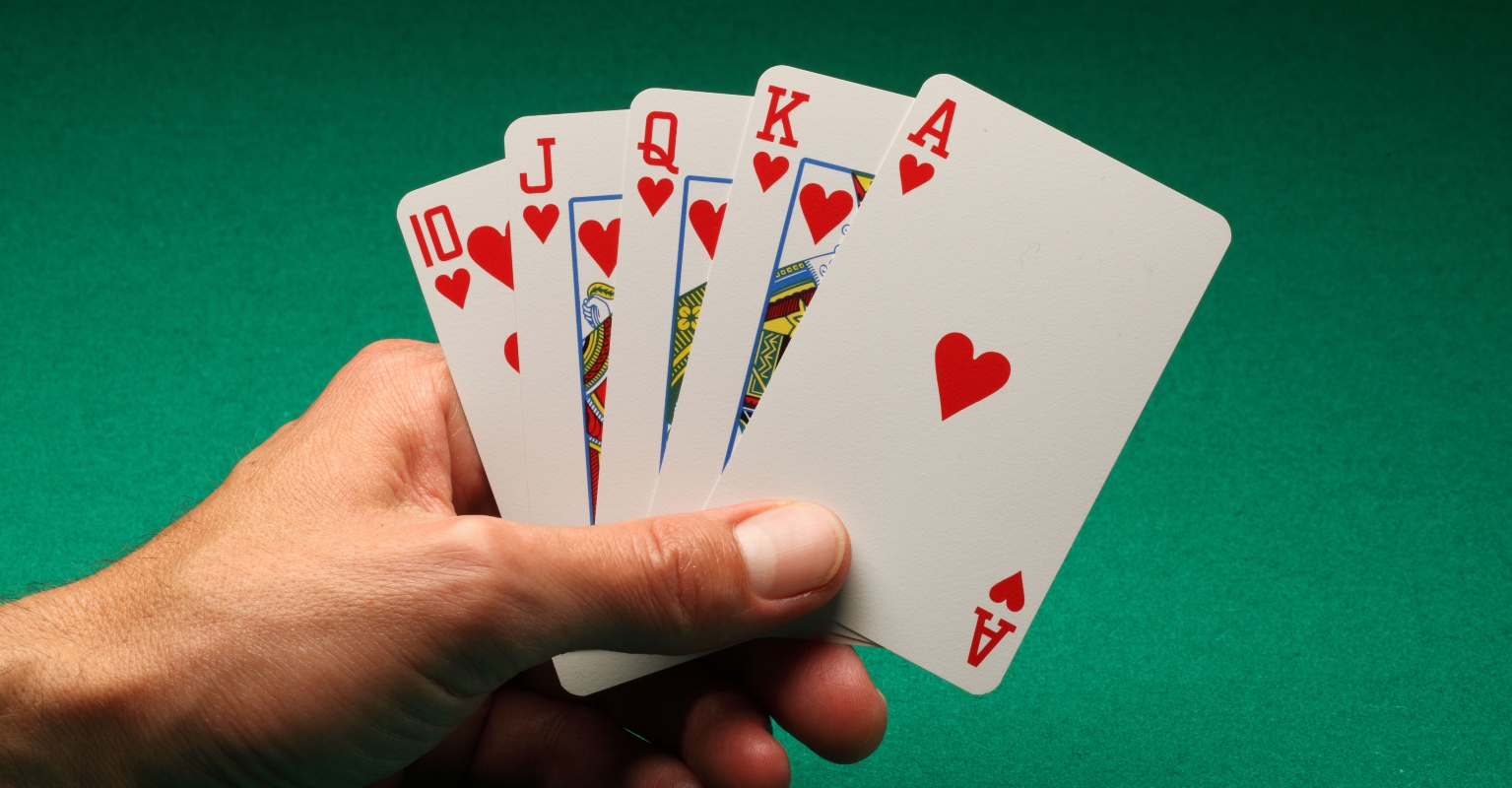 Viewers believe they've found the moment professional player cheated in high-stakes poker game