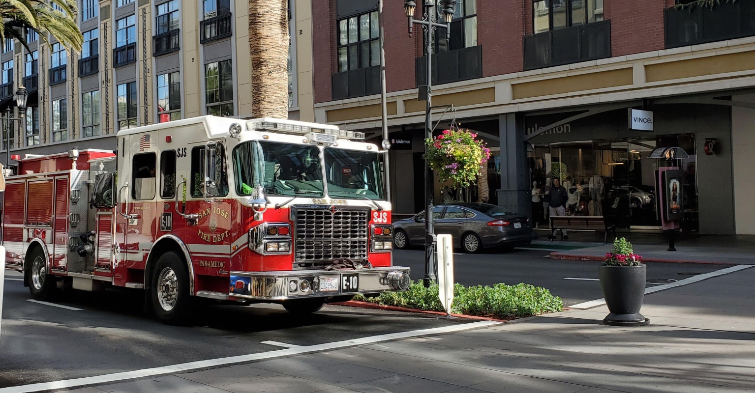 Investigation launched after woman in bikini exits California fire truck and enters strip club