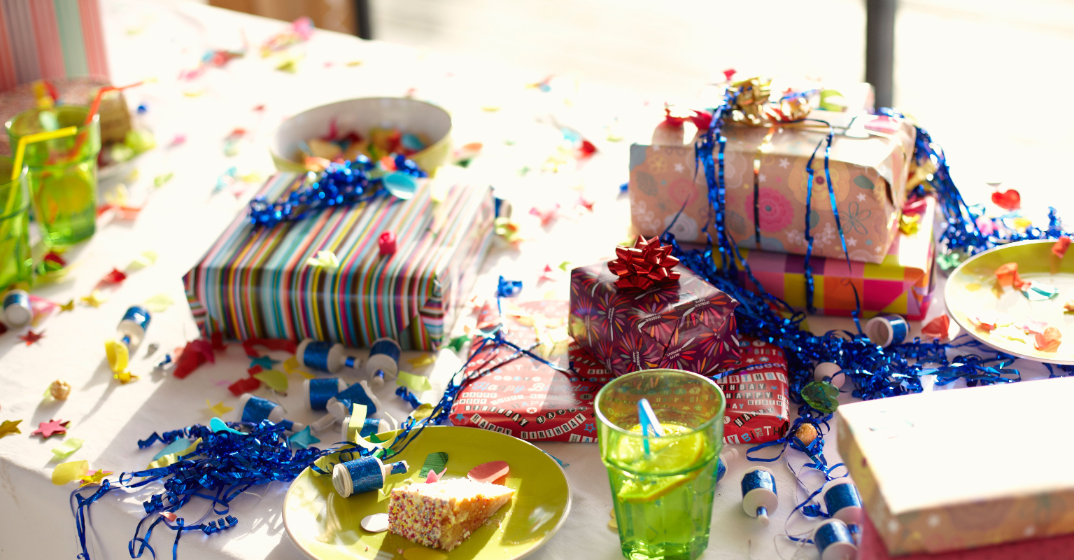 Mom devastated after inviting 27 kids to daughter's birthday and none show up