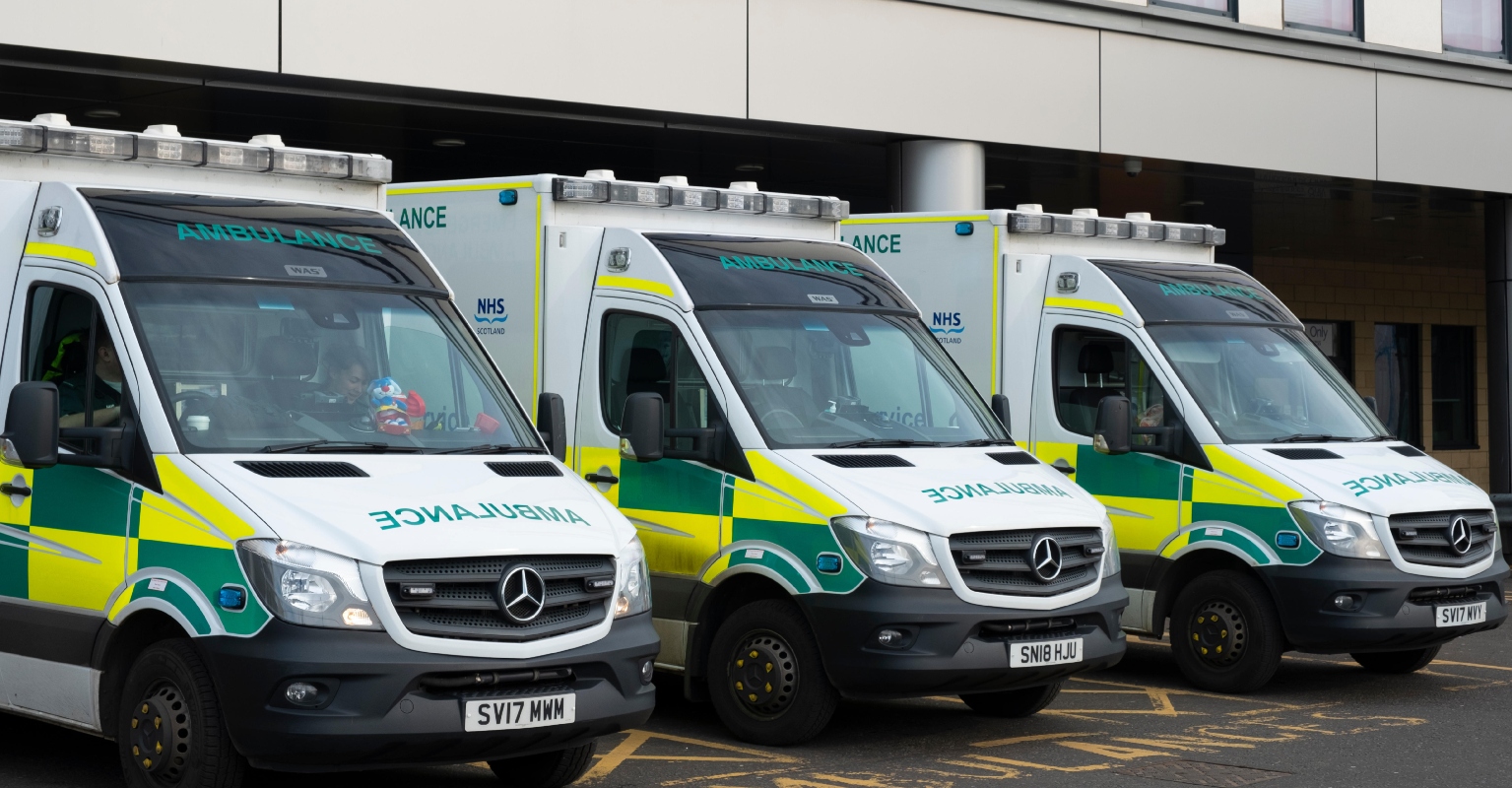 Boy, 5, tragically dies in parents' arms after swallowing notice board pin