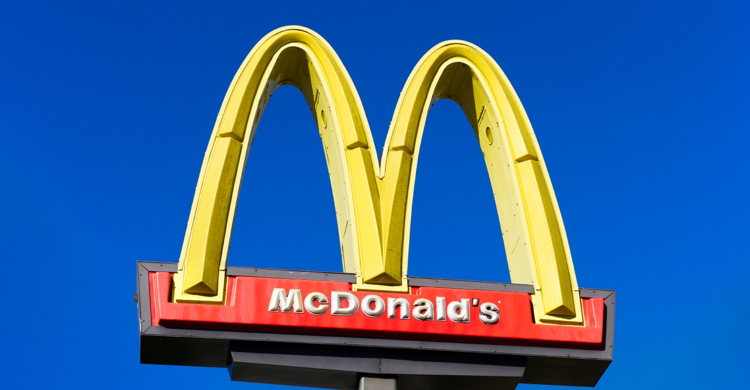 McDonald's worker yells 'I quit' after being asked to clean dishes