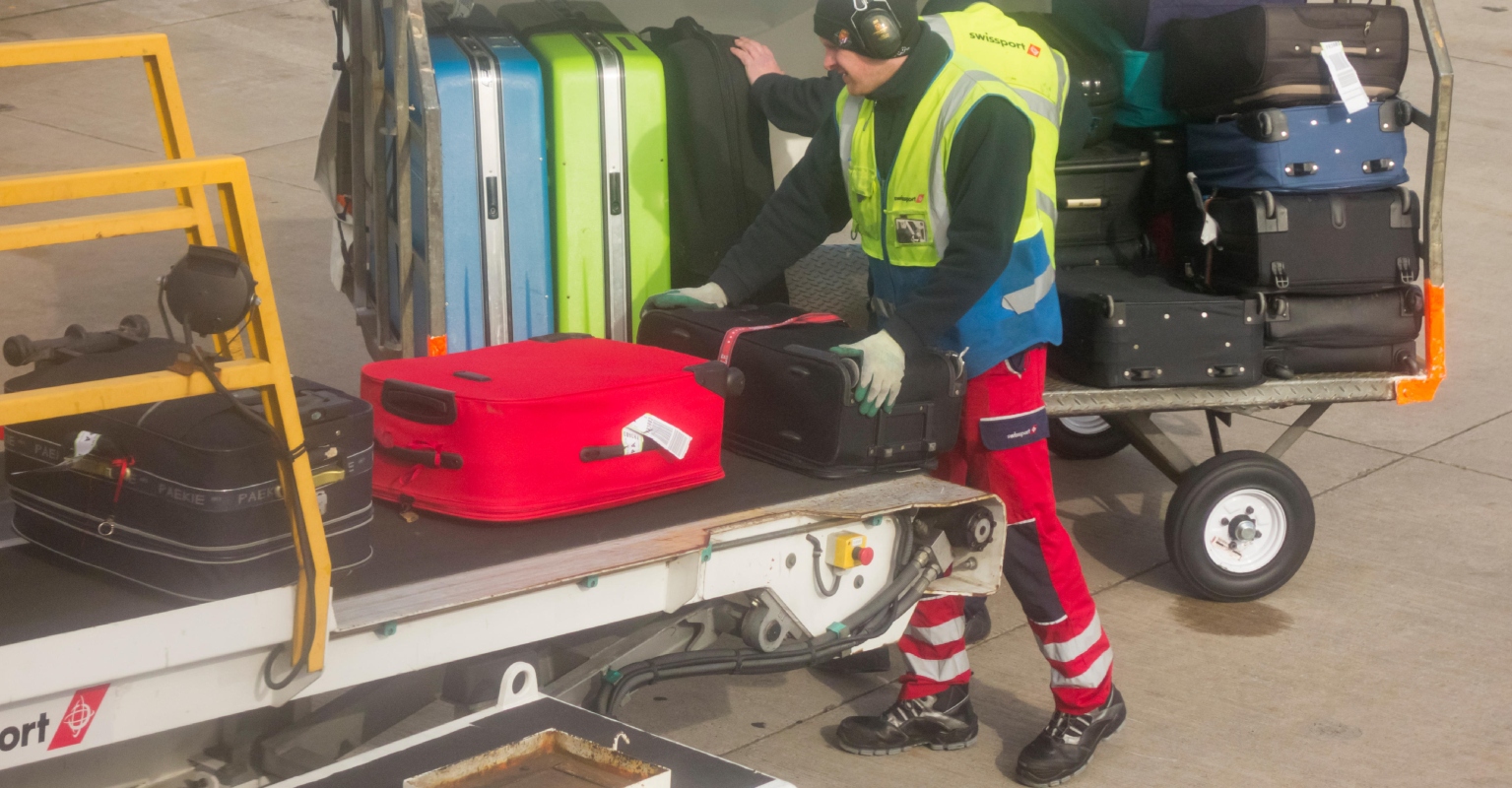 Airline CEO responds to 'disgusting' baggage handling video - employees step down