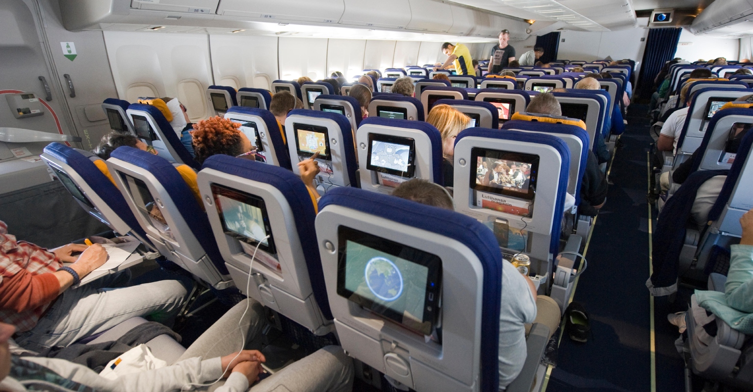 Flight attendant explains why you shouldn't wear shorts on a plane