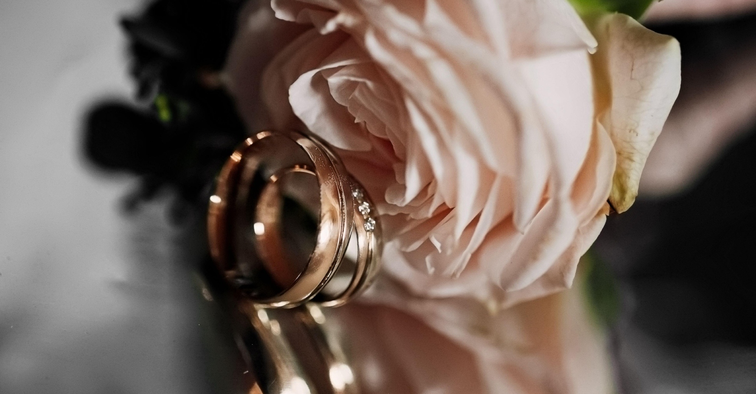 Couple, both 100, die hours apart after 79 years of marriage