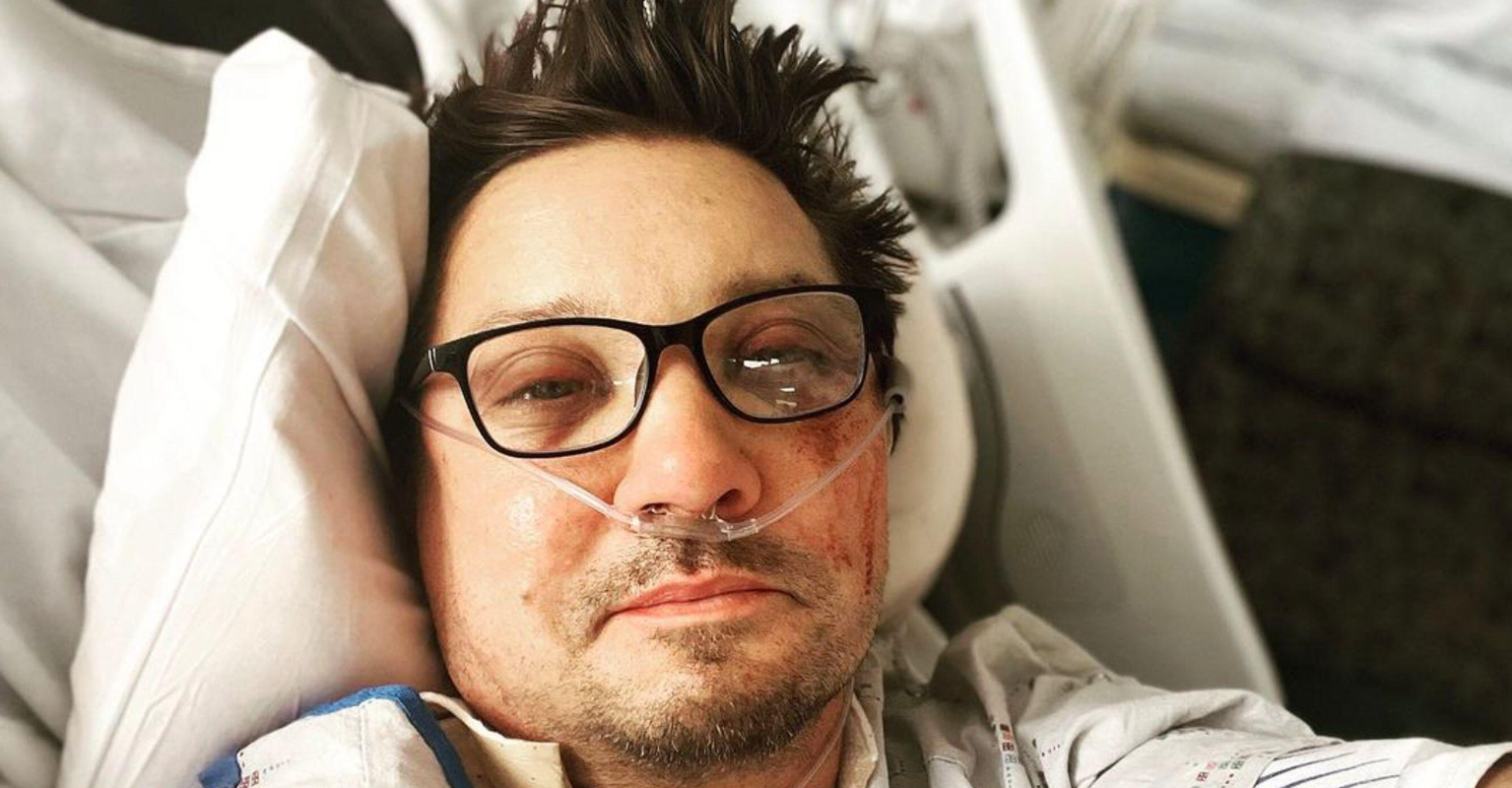 Jeremy Renner thanks hospital staff in new photo update following snow plow accident