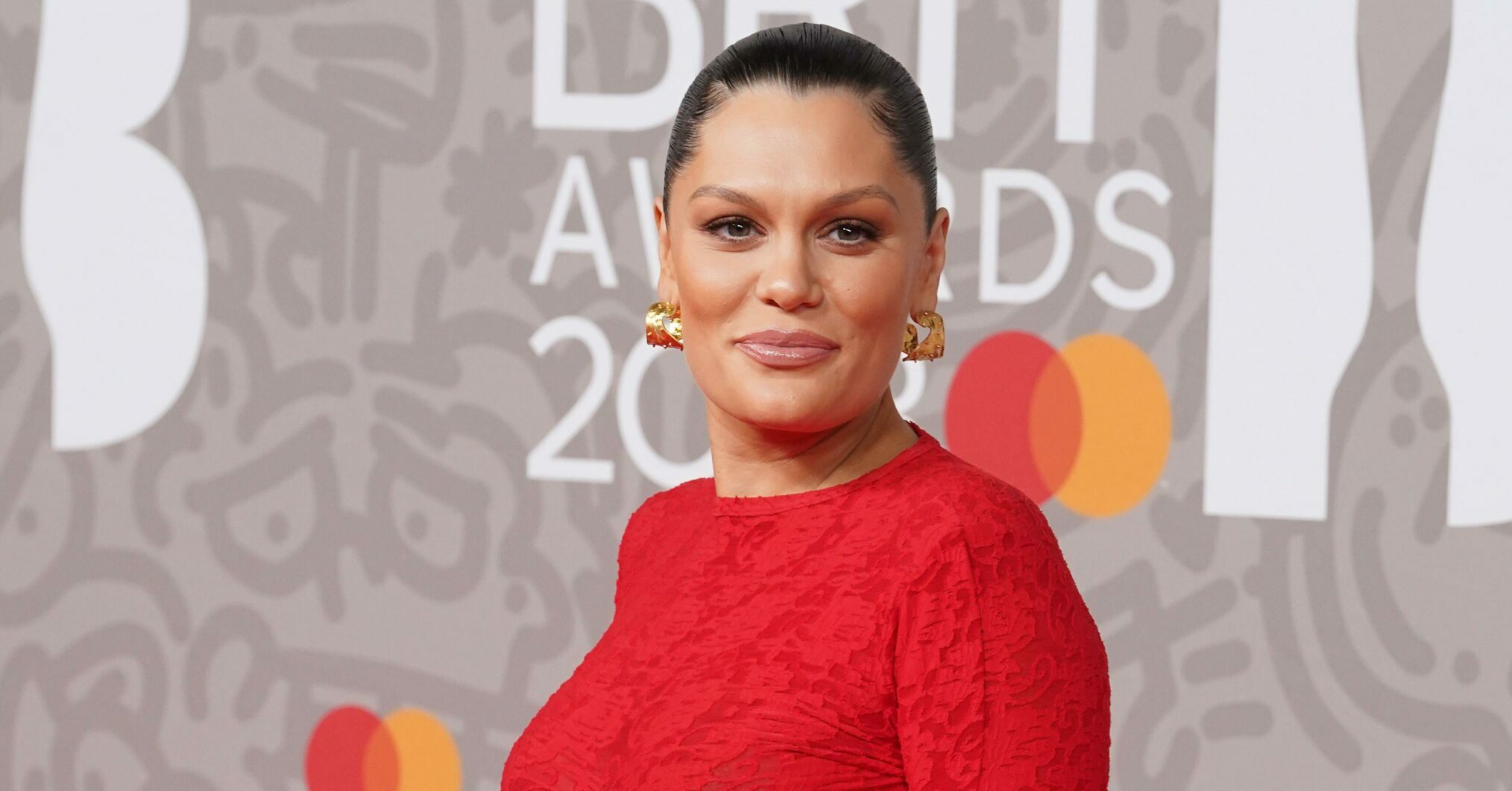 Pregnant Jessie J says she's once again eating meat after years of being vegan