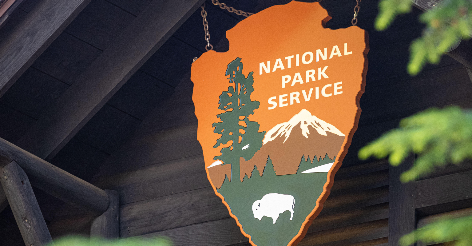 The National Park Service urges people not to sacrifice their slow friends if a bear attacks