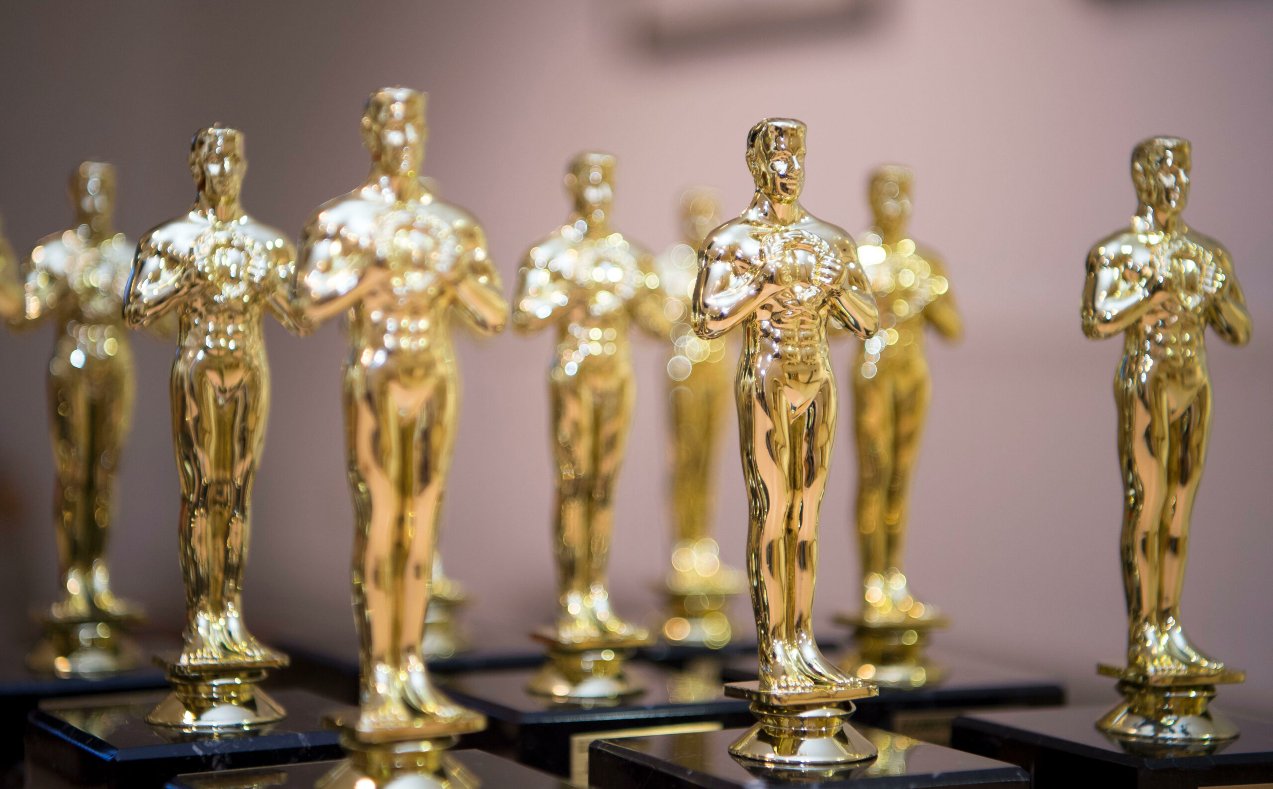 Oscars 2023: Ke Huy Quan and Jamie Lee Curtis win Best Supporting awards