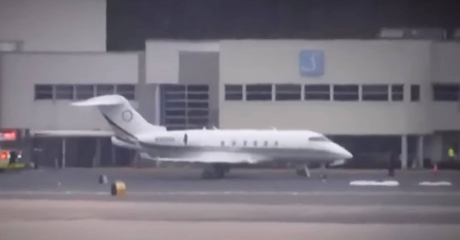 FBI investigates after plane passenger is killed during severe turbulence