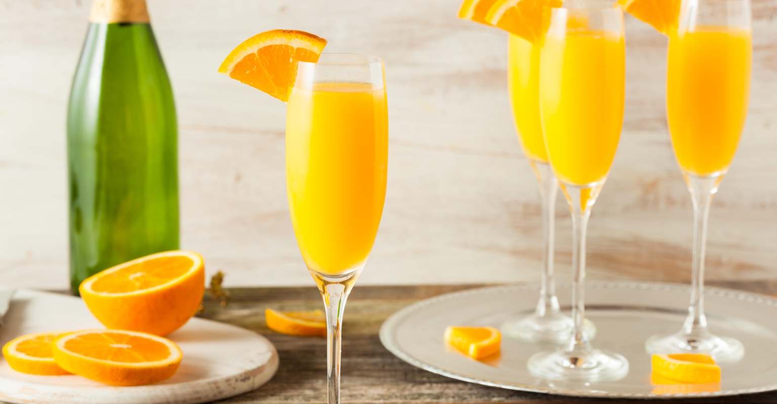 Woman claims she was kicked off a flight for drinking a mimosa at the airport