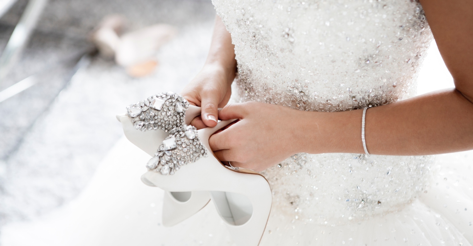 'See-through' wedding dress divides social media: 'It looks like underwear'