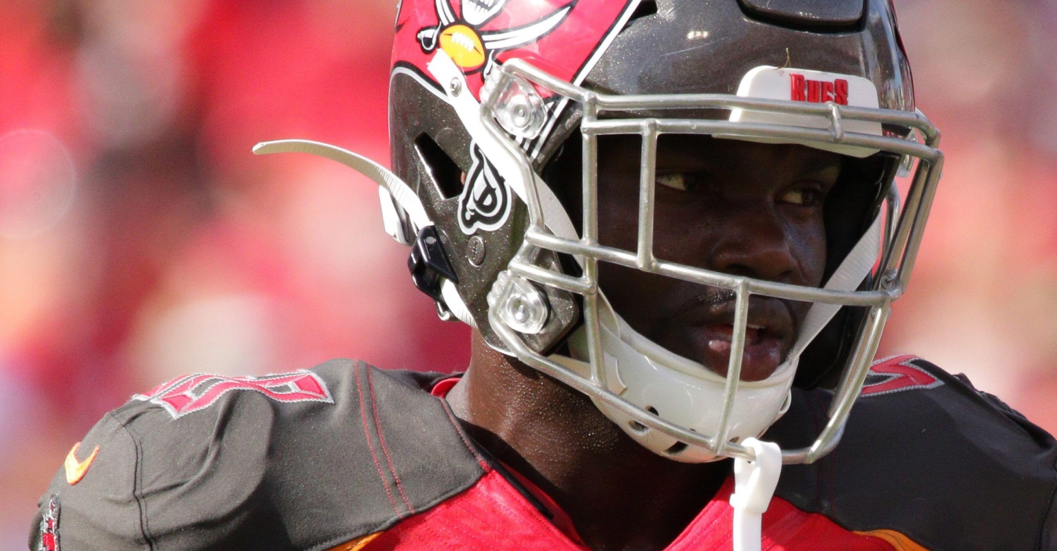 NFL star's 2-year-old daughter tragically drowns in pool