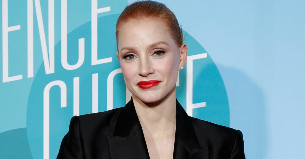 Jessica Chastain explains why she continued to wear a mask at awards shows despite backlash
