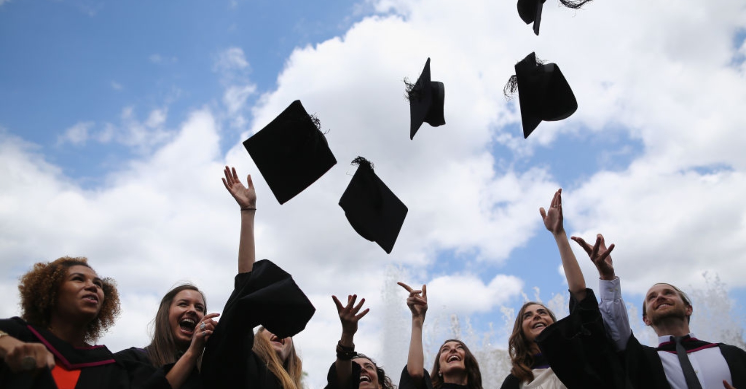 Military father travels over 30 hours to surprise his daughter at graduation ceremony
