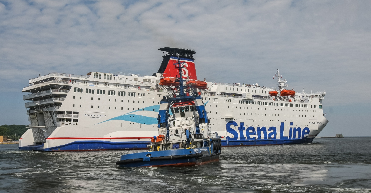 Murder probe opened as boy, 7, dies after falling off ferry into sea and mom dies trying to save him