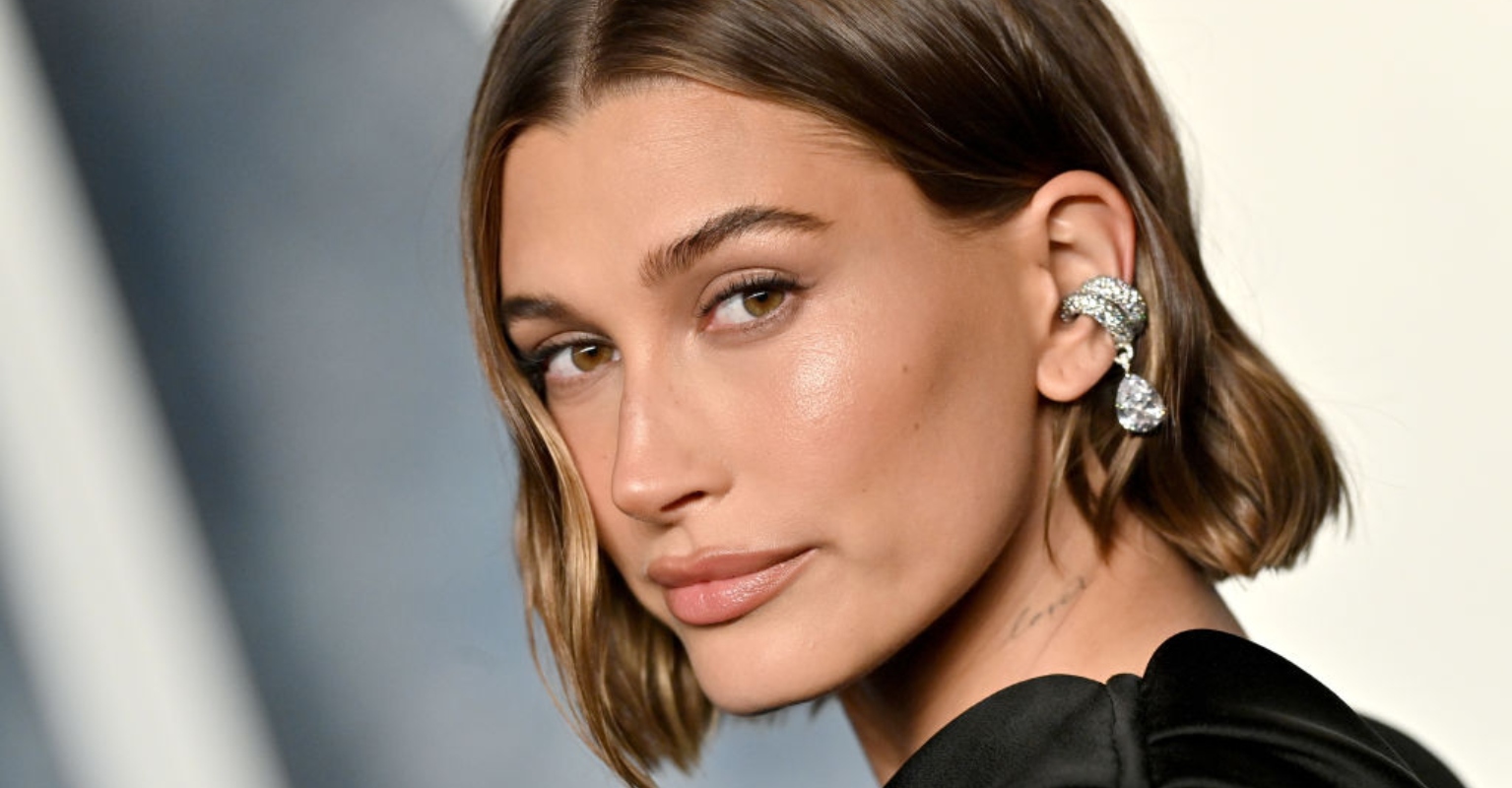 People are baffled after comparing how Justin and Hailey Bieber dressed to attend the same event