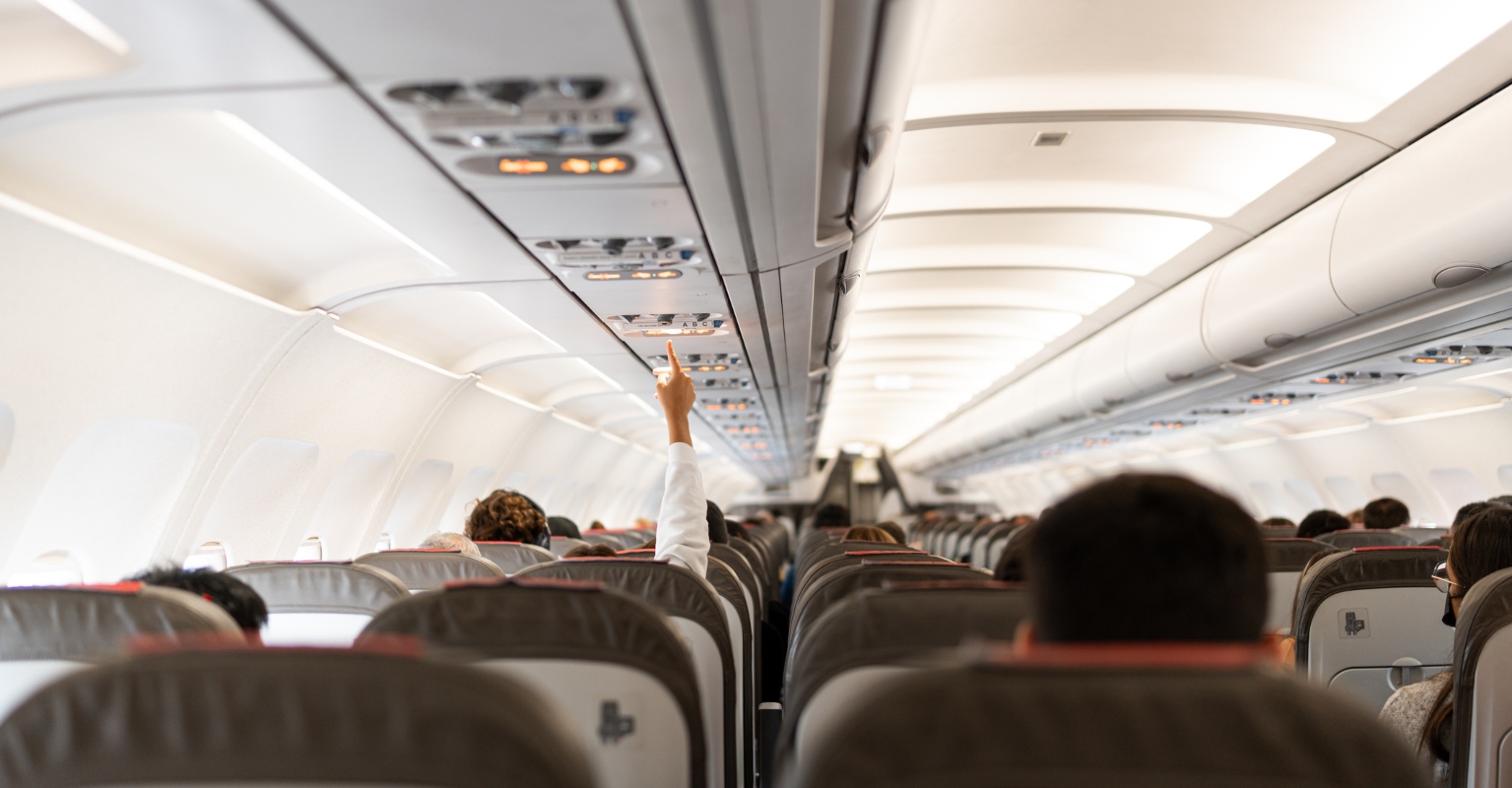 United Airlines agree to pay $30 million to man left brain damaged after 'violent' removal from plane
