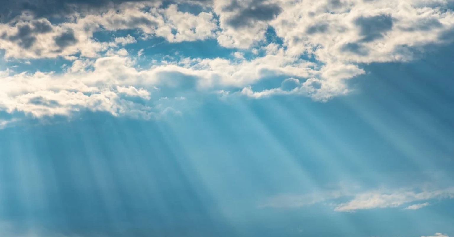 Woman who's watched 2,000 people die says most people share the same regret on their deathbed