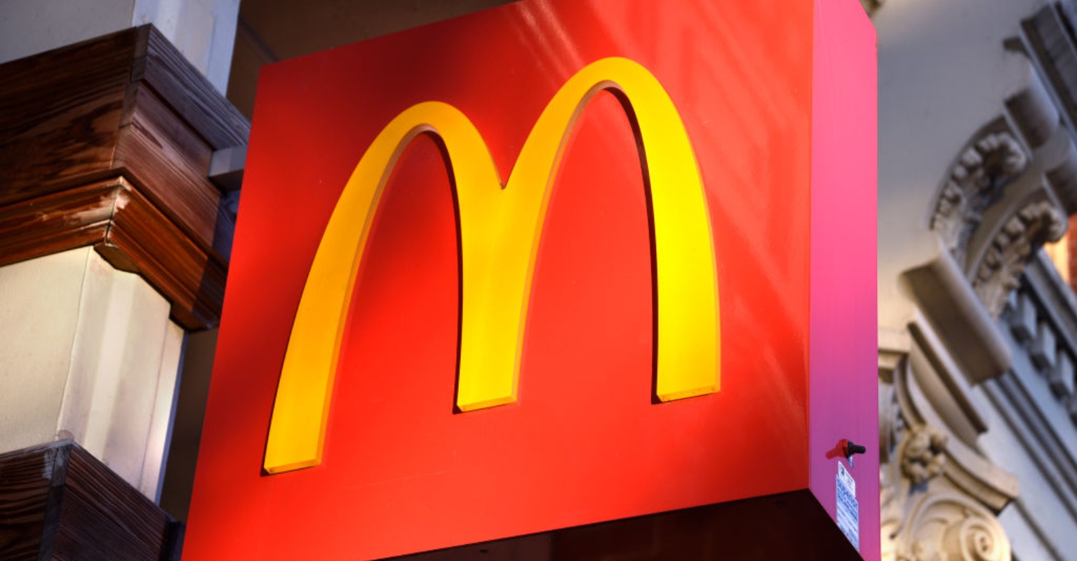 Video of 'absolutely disgusting' mess left at McDonalds horrifies social media: 'Zero respect'