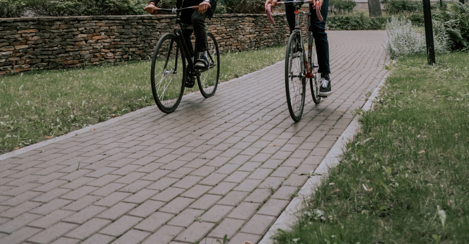 Couple die after being hit by lumber from passing truck during bike ride
