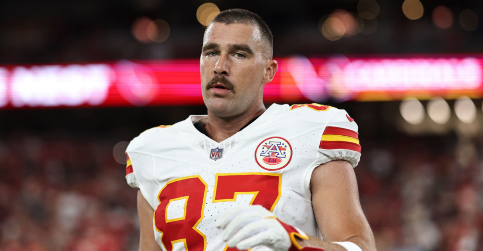 Fans left reeling as Travis Kelce's old tweets resurface