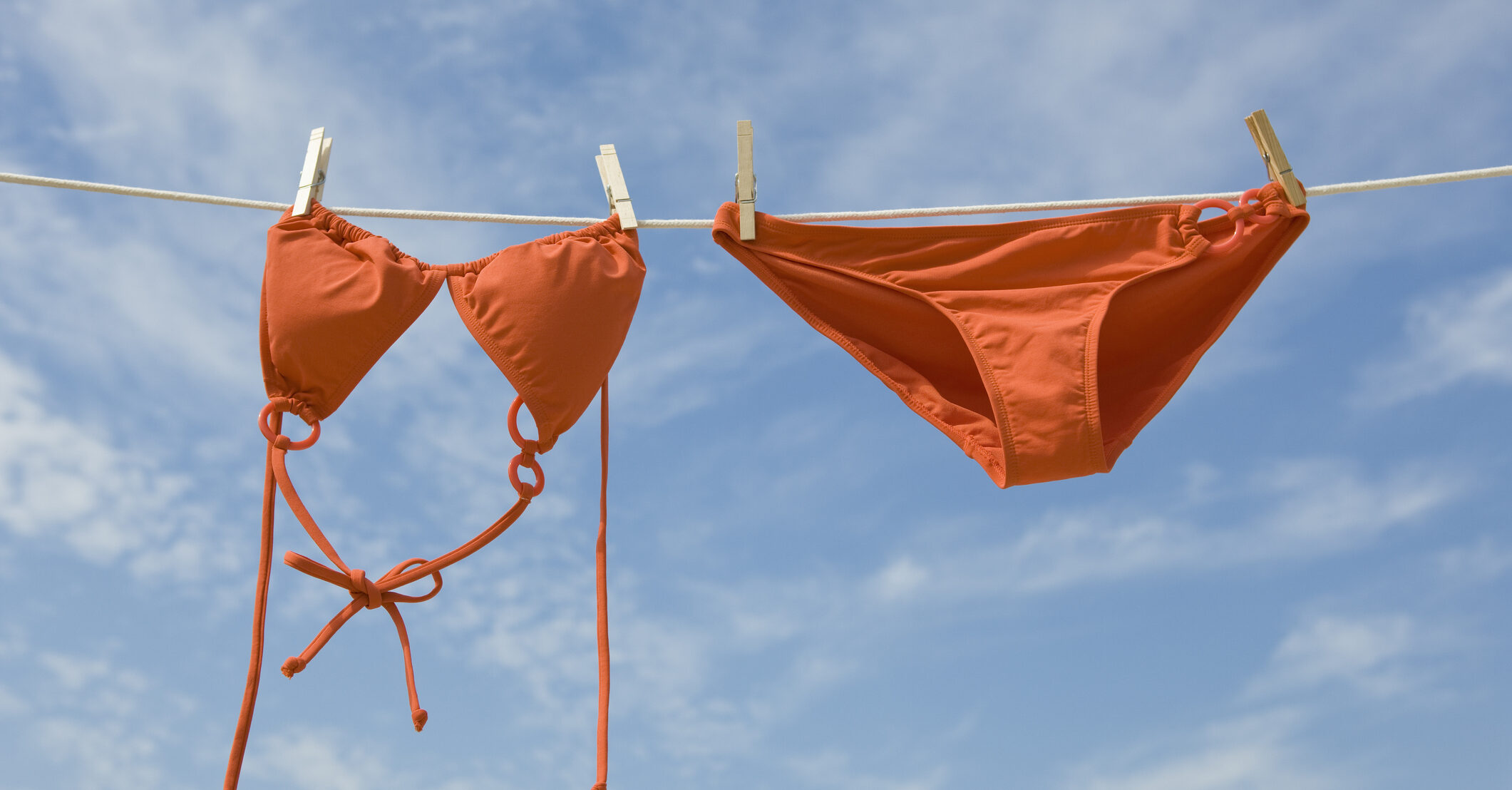 Woman is left mortified after realizing her bikini and dress create a very unfortunate optical illusion