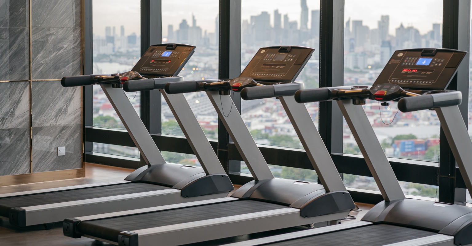 Fit and healthy man in his 20s suddenly collapses to his death at fitness retreat