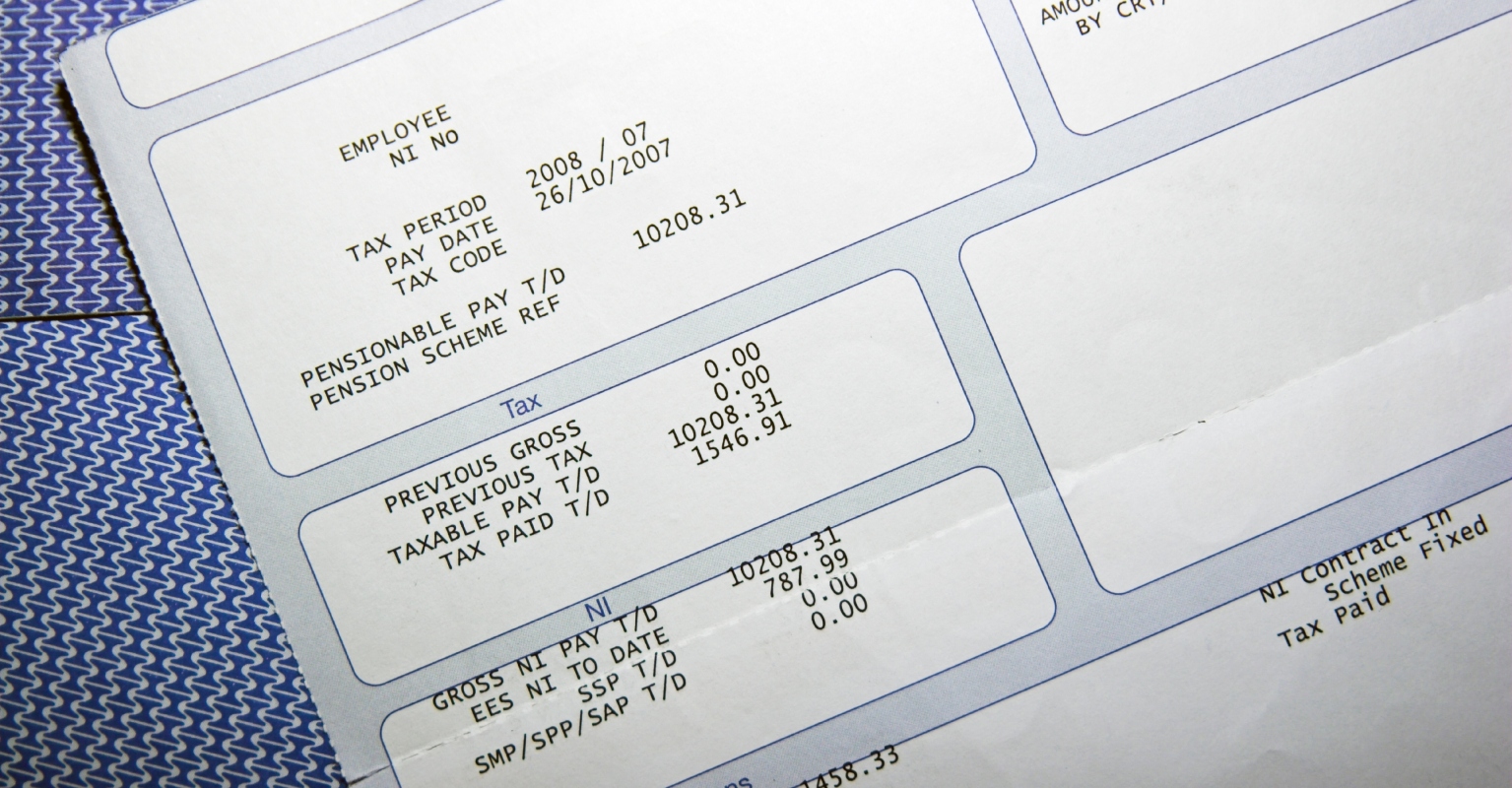 Full-time nurse and mom-of-two breaks down in tears as she says she's sick of living 'paycheck-to-paycheck'