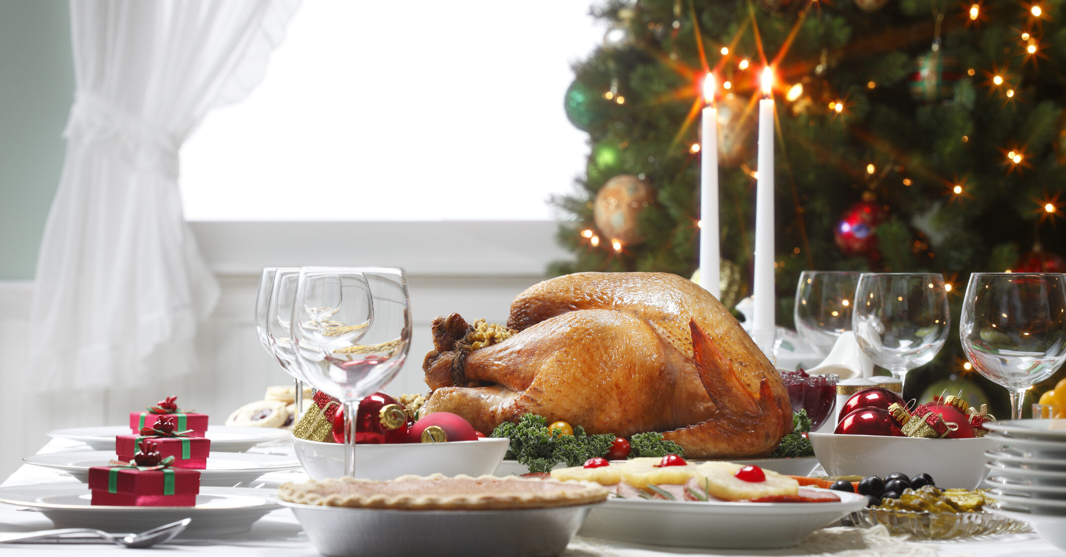 Mom is charging family members $190 each for Christmas dinner and one glass of champagne