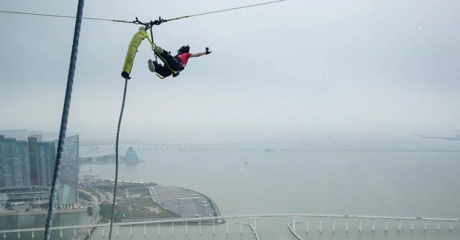 Tourist Dies After Plunging From World's SecondHighest Bungee Jump