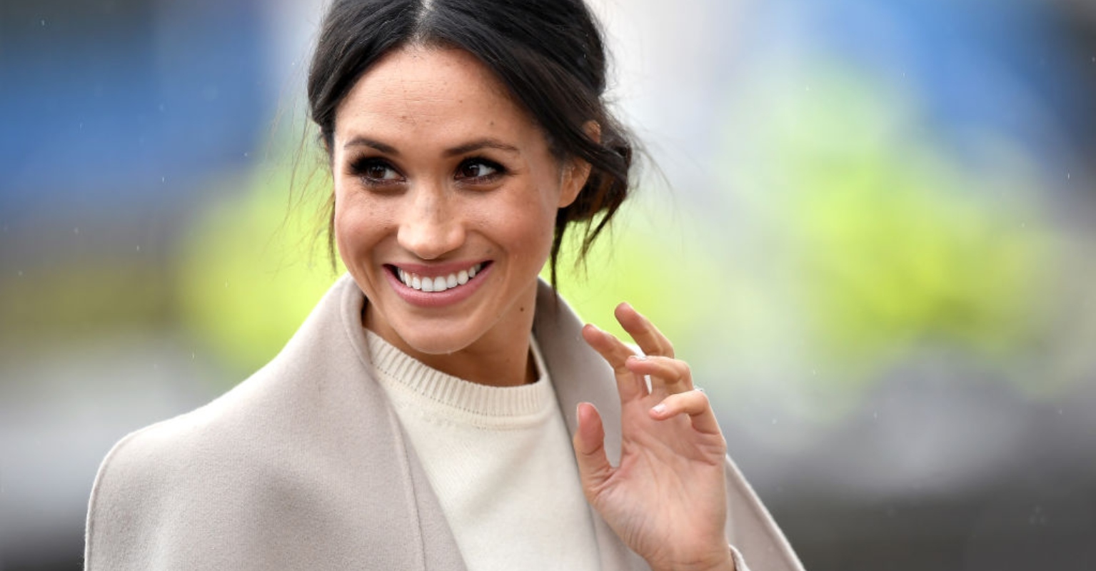 Meghan Markle's return to acting divides fans as she plays intern in advert