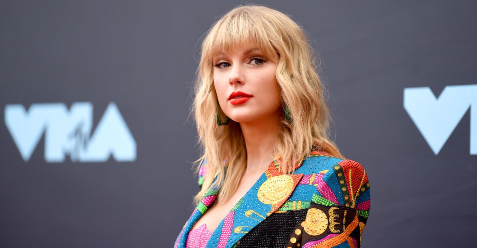 Jimmy Kimmel savages Donald Trump's claims he's more popular than Taylor Swift: 'You're not even the most popular Donald'